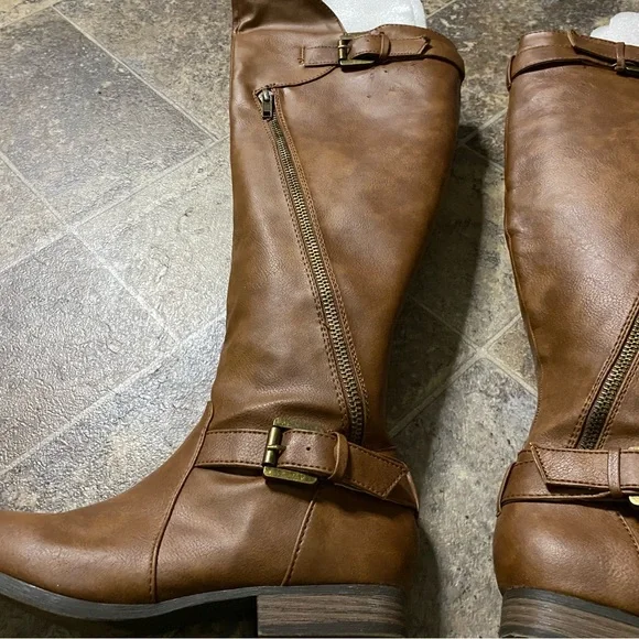 Brown High Knee Boots Charlotte Russe - Picture 13 of 15